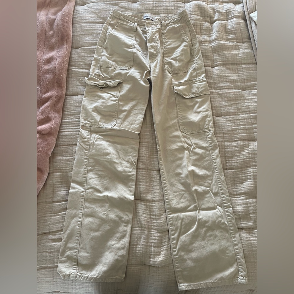 Zara Khaki cargo pants